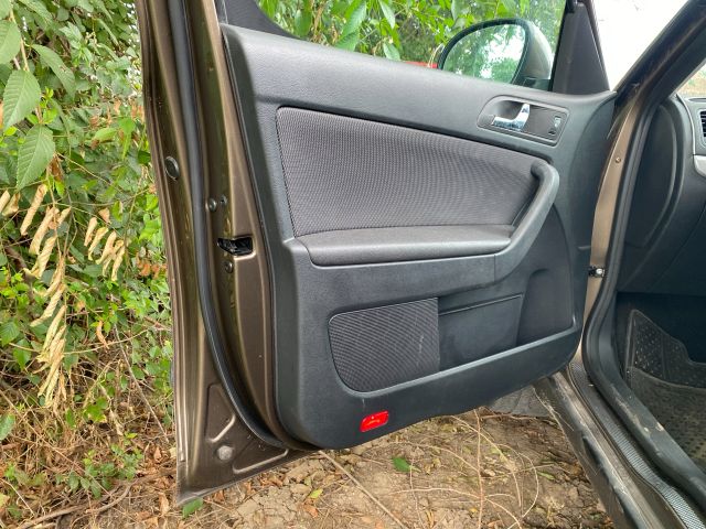 bontott SKODA YETI Bal első Ajtó (Üres lemez)