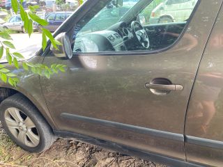 bontott SKODA YETI Bal első Ajtó (Üres lemez)