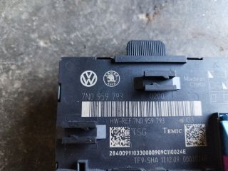 bontott SKODA YETI Bal első Ajtó Vezérlőegység