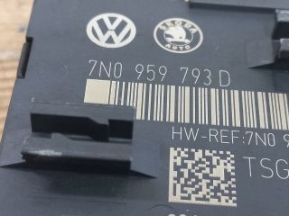 bontott SKODA YETI Bal első Ajtó Vezérlőegység