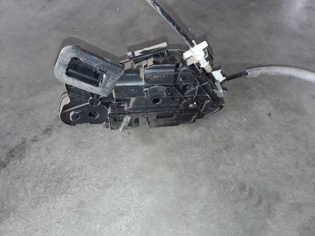 bontott SKODA YETI Bal első Ajtózár