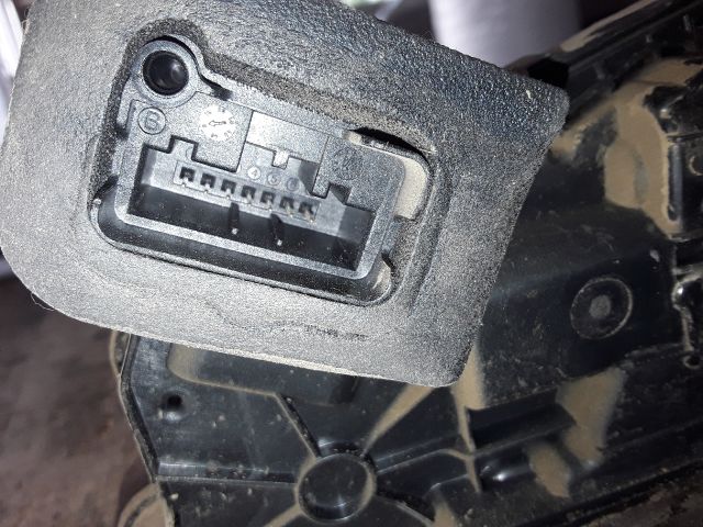 bontott SKODA YETI Bal első Ajtózár