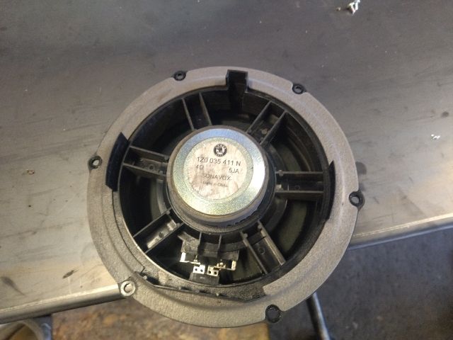 bontott SKODA YETI Bal első Hangszóró