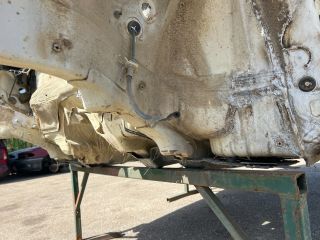 bontott SKODA YETI Bal első Negyed Karosszéria Csomag