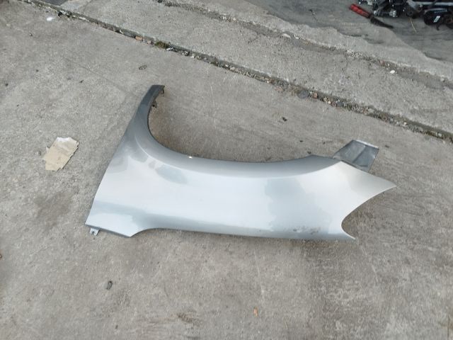 bontott SKODA YETI Bal első Sárvédő