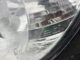 bontott SKODA YETI Bal Fényszóró