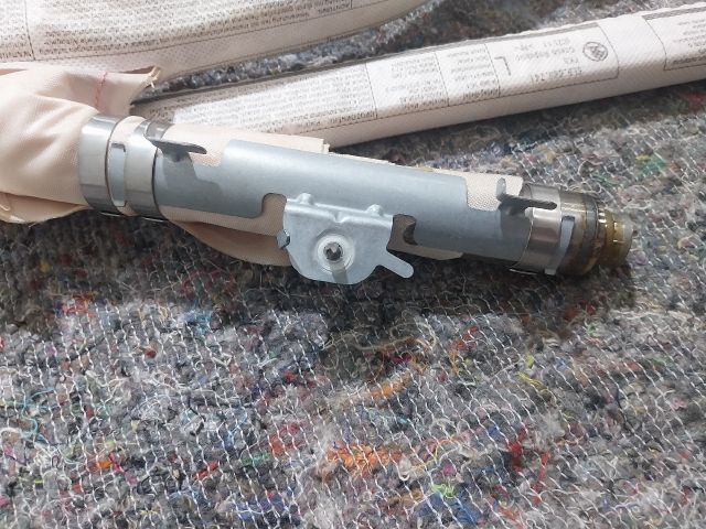 bontott SKODA YETI Bal Függönylégzsák és Oldallégzsák