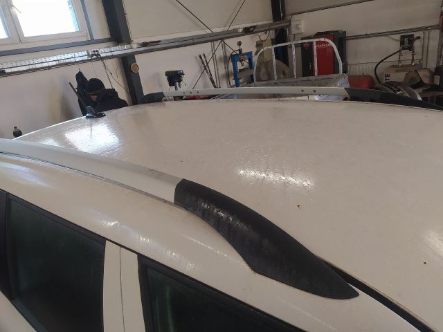 bontott SKODA YETI Bal hátsó Ablak