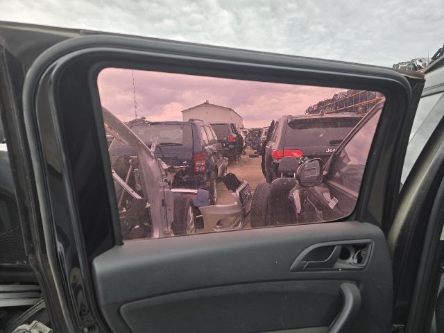 bontott SKODA YETI Bal hátsó Ablak