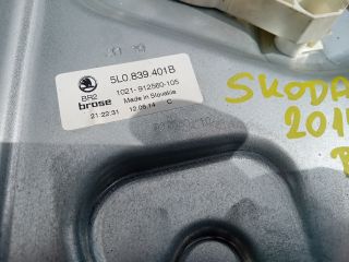 bontott SKODA YETI Bal hátsó Ablakemelő Szerkezet (Elektromos)