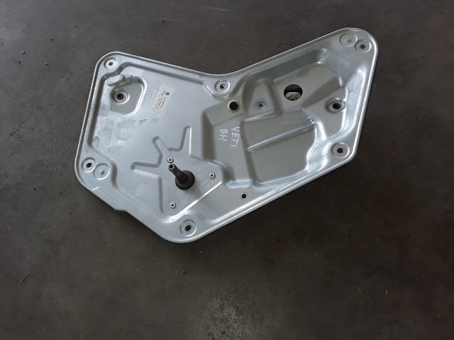 bontott SKODA YETI Bal hátsó Ablakemelő Szerkezet (Mechanikus)