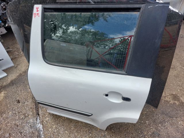 bontott SKODA YETI Bal hátsó Ajtó (Üres lemez)