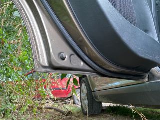 bontott SKODA YETI Bal hátsó Ajtó (Üres lemez)