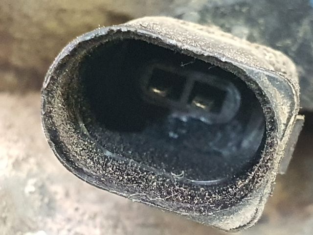 bontott SKODA YETI Bal hátsó Csonkállvány Kerékaggyal