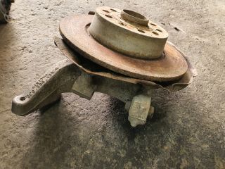 bontott SKODA YETI Bal hátsó Csonkállvány Kerékaggyal