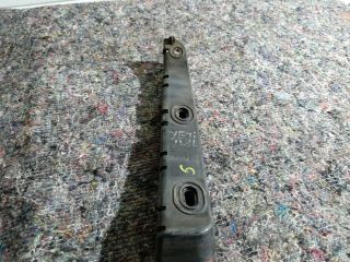 bontott SKODA YETI Bal hátsó Oldal Lökhárító Tartó (Műanyag)