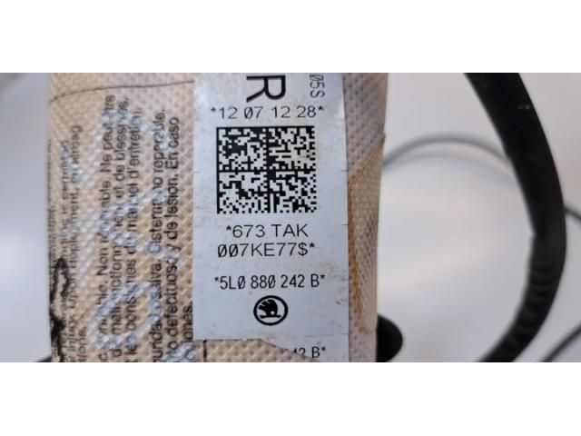 bontott SKODA YETI Bal Oldallégzsák