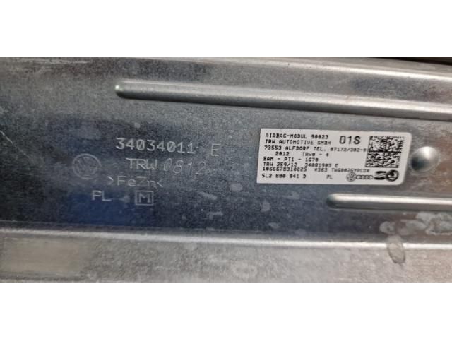 bontott SKODA YETI Bal Térdlégzsák