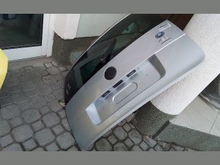 bontott SKODA YETI Csomagtérajtó (Részeivel)