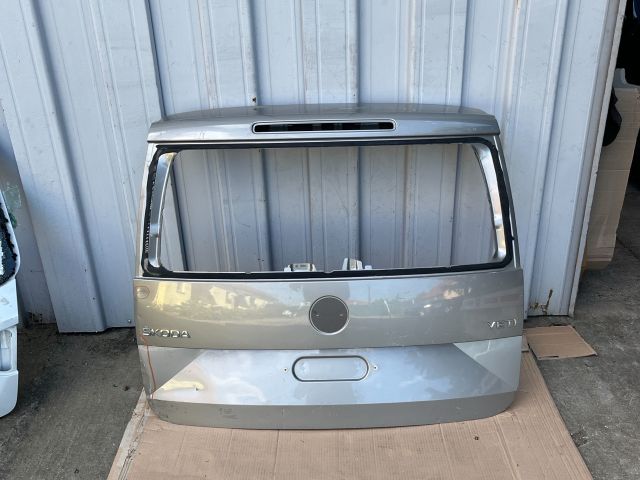 bontott SKODA YETI Csomagtérajtó (Üres lemez)