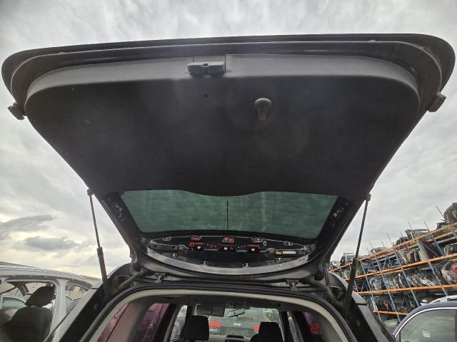 bontott SKODA YETI Csomagtérajtó (Üres lemez)