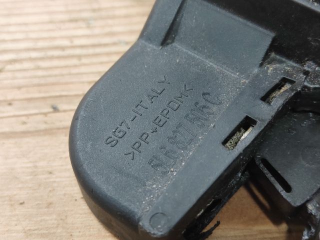 bontott SKODA YETI Csomagtérajtó Zárszerkezet