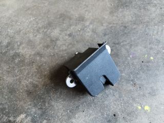 bontott SKODA YETI Csomagtérajtó Zárszerkezet