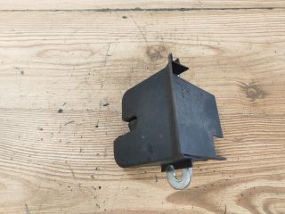 bontott SKODA YETI Csomagtérajtó Zárszerkezet