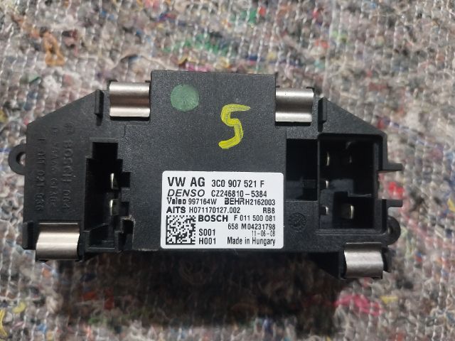 bontott SKODA YETI Előtét Ellenállás Fűtőmotor