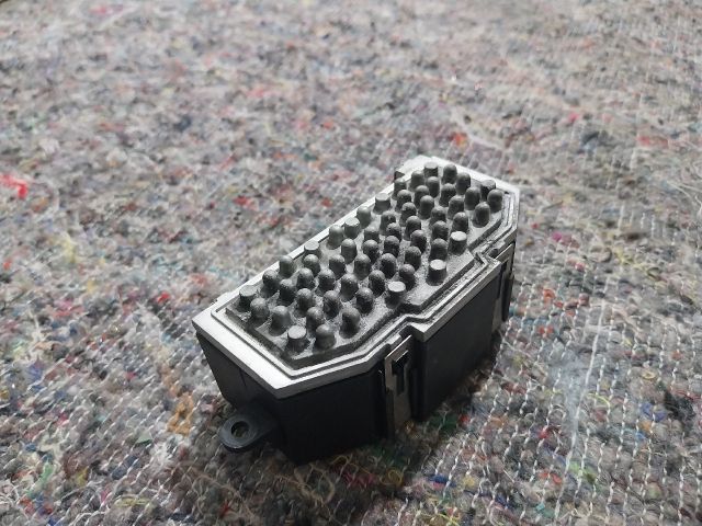 bontott SKODA YETI Előtét Ellenállás Fűtőmotor