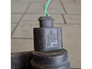 bontott SKODA YETI Első Ablakmosó Szivattyú