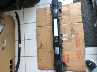 bontott SKODA YETI Első Lökhárító Merevítő (Fém)