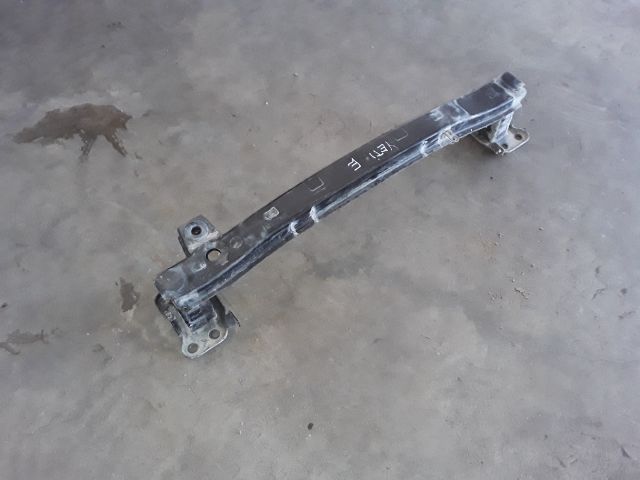 bontott SKODA YETI Első Lökhárító Merevítő (Fém)