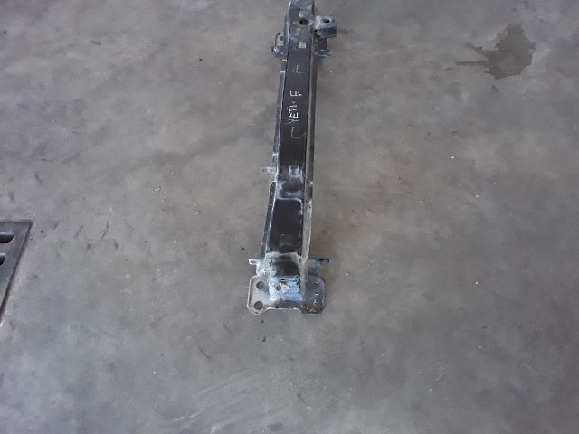 bontott SKODA YETI Első Lökhárító Merevítő (Fém)