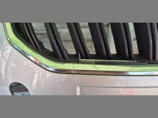 bontott SKODA YETI Első Lökhárító (Üresen)