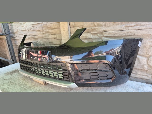 bontott SKODA YETI Első Lökhárító (Üresen)