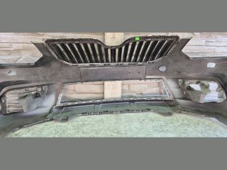 bontott SKODA YETI Első Lökhárító (Üresen)