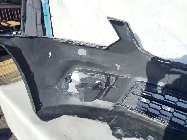 bontott SKODA YETI Első Lökhárító (Üresen)