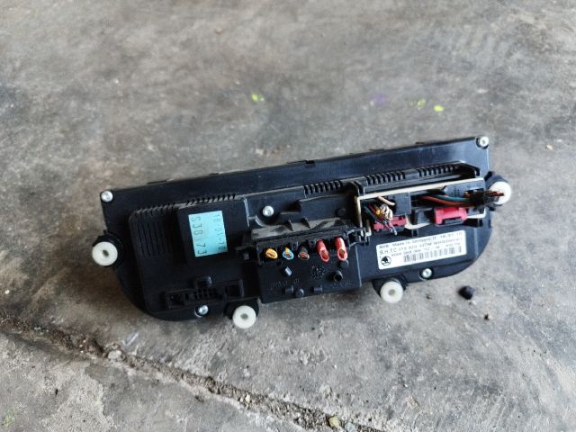 bontott SKODA YETI Fűtéskapcsoló (manuális klímás)