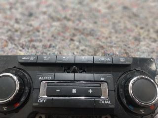 bontott SKODA YETI Fűtéskapcsoló (manuális klímás)