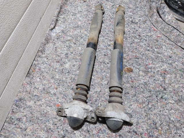 bontott SKODA YETI Hátsó Lengéscsillapító Pár