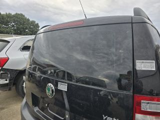 bontott SKODA YETI Hátsó Szélvédő