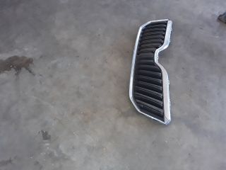 bontott SKODA YETI Hűtőrács