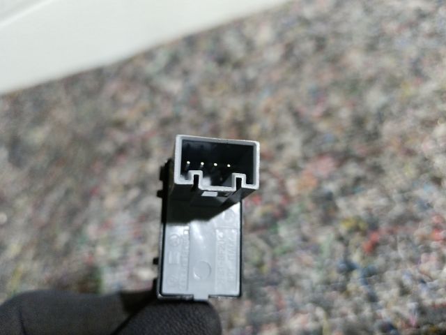 bontott SKODA YETI Jobb első Ablakemelő Kapcsoló