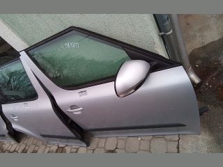 bontott SKODA YETI Jobb első Ajtó (Részeivel)