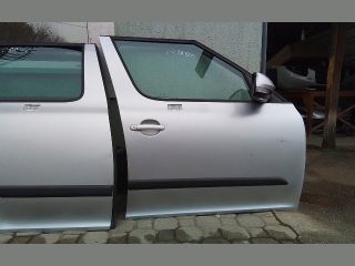 bontott SKODA YETI Jobb első Ajtó (Részeivel)