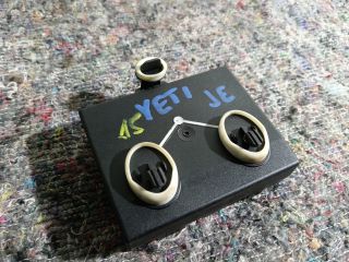 bontott SKODA YETI Jobb első Ajtó Vezérlőegység