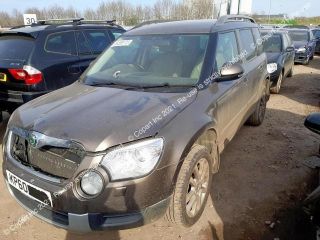 bontott SKODA YETI Jobb Fenéklemez