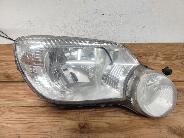 bontott SKODA YETI Jobb Fényszóró