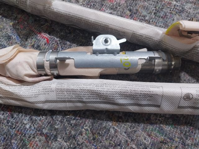 bontott SKODA YETI Jobb Függönylégzsák és Oldallégzsák